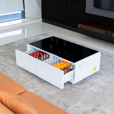 Tavolo da caffè in metallo di design moderno con ricarica wireless di lusso e frigorifero congelatore