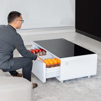 Frigorifero commerciale con display di bevande con raffreddamento diretto e porta di vetro controllata tramite app
