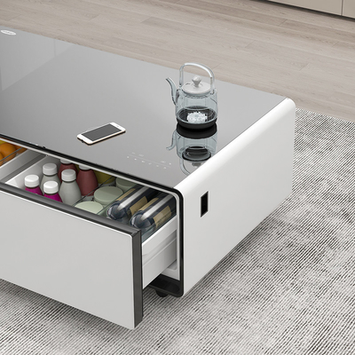 Minibar controllato da app per il raffreddamento silenzioso in casa